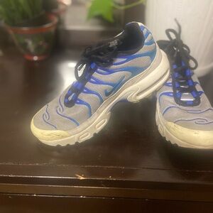 Nike Air Max Plus Smoke Grey/Blue Lightning Boys Sneakers